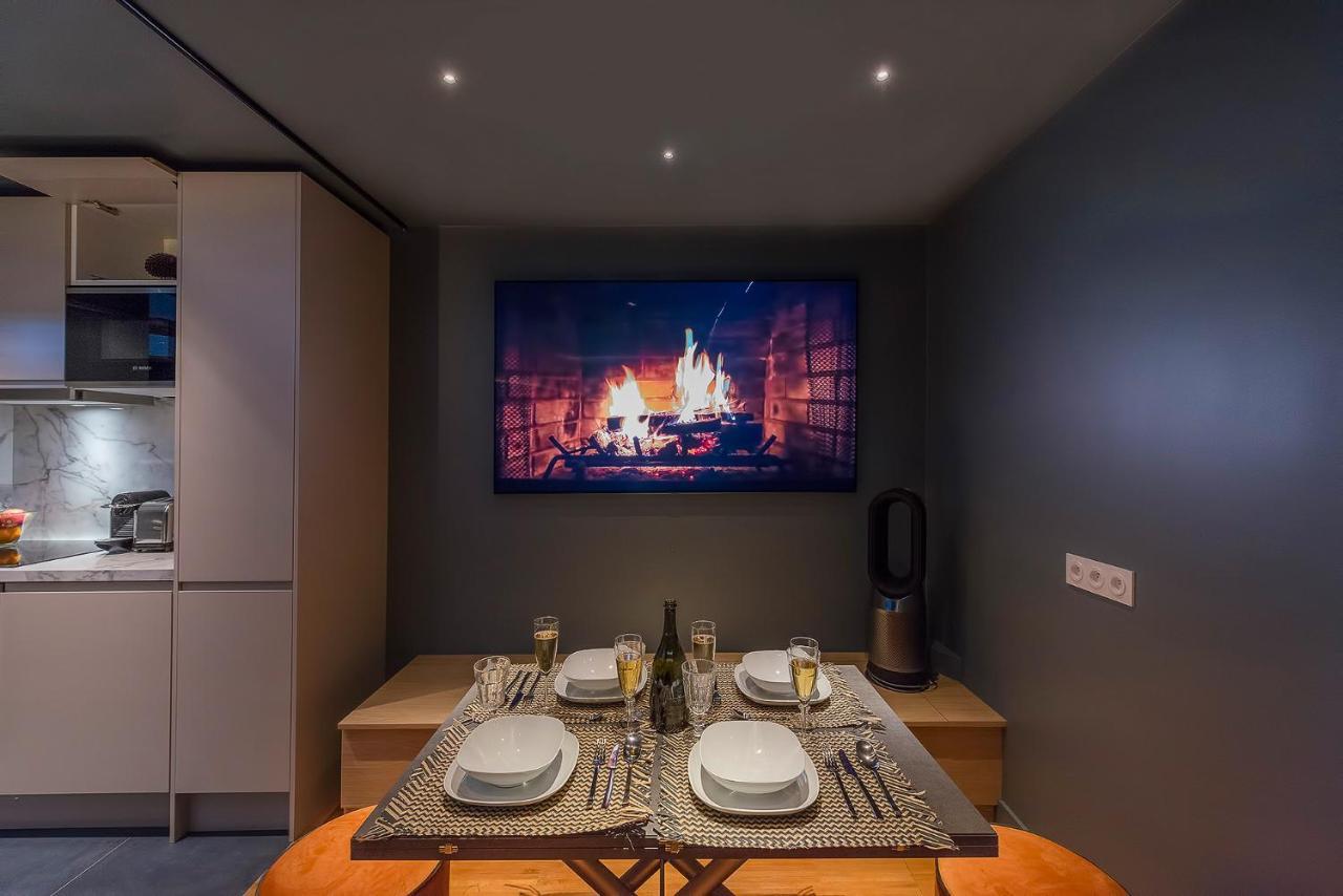 Sejour Au Taj Proche Tour-Eiffel Apartment ปารีส ภายนอก รูปภาพ